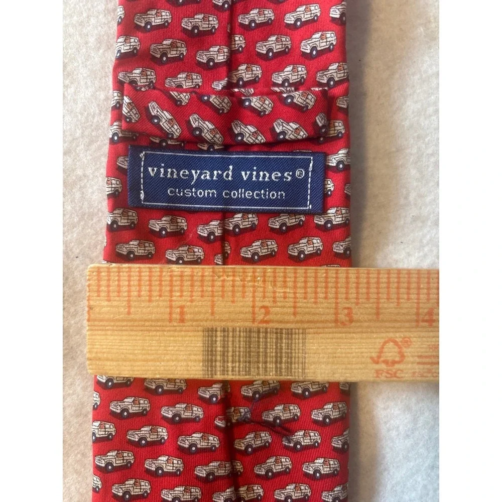 Vineyard Vines Necktie Mens OS Red Excellent Silk SUV Brunswick School Custom